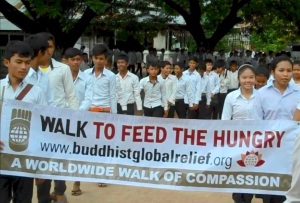 2013-Cambodia-Walking5